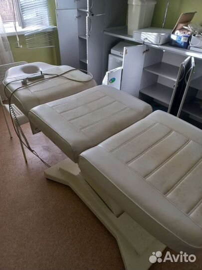 Массажное кресло