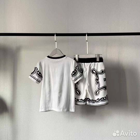 Детская футболка и шорты Dolce & Gabbana