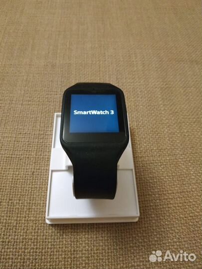 Продам Sony Smart Watch 3