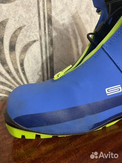 Лыжные ботинки spine