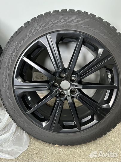 Комплект оригинальных зимних колес bmw g06 g05 g07