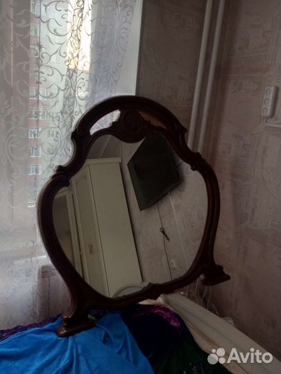 Гримерное зеркало