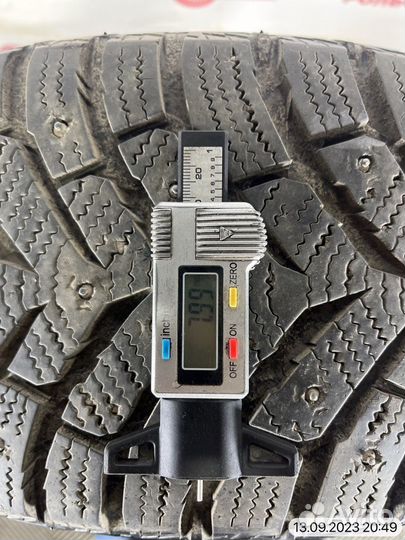 Toyo Observe Ice-Freezer 205/60 R16 92T