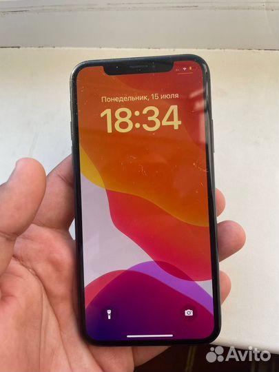 iPhone Xs, 64 ГБ