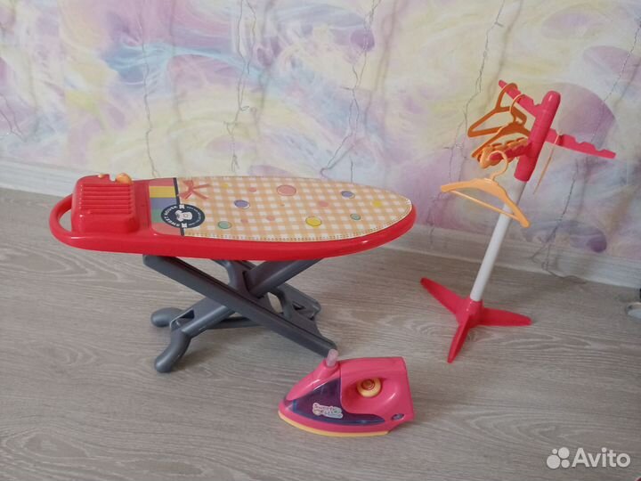 Детская гладильная доска с утюгом