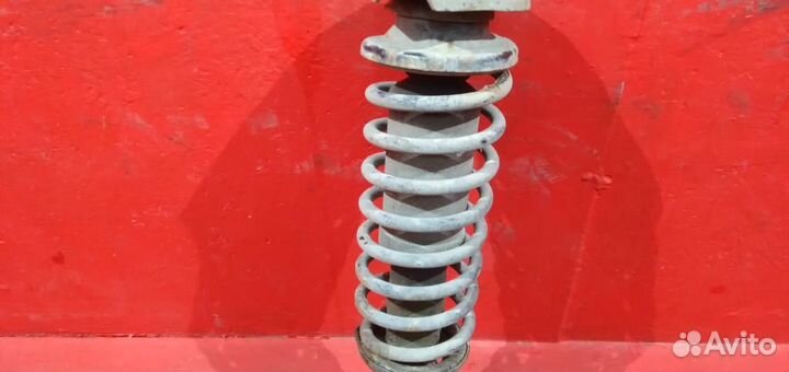 Матиз амортизатор передний правый пружина стойка