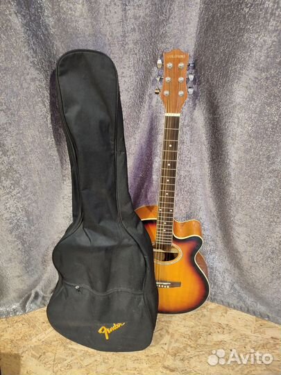 Акустическая гитара