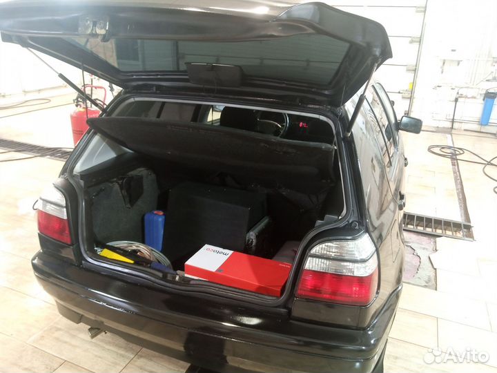 Volkswagen Golf 1.6 МТ, 1997, 274 562 км