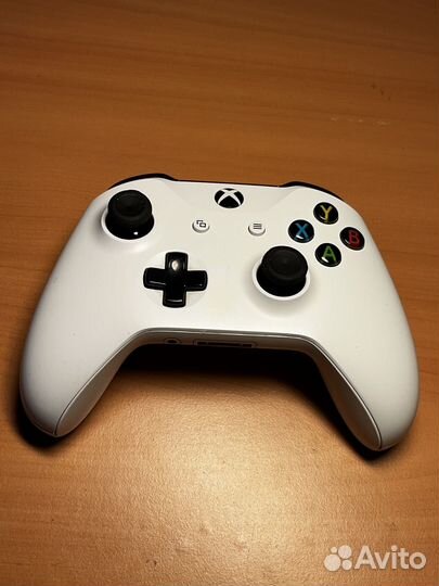 Геймпад xbox One