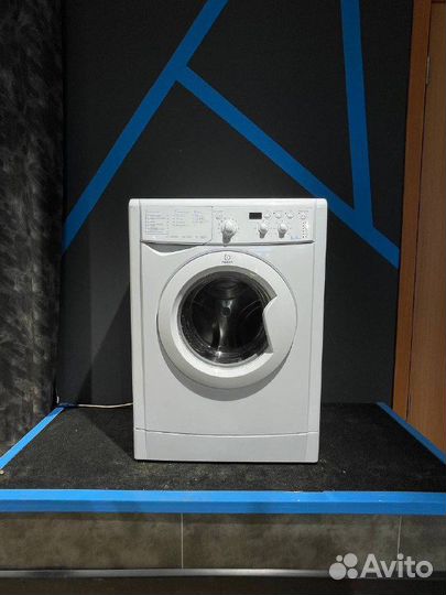 Стиральная машина Indesit на гарантии