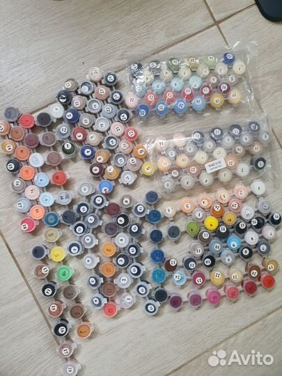 Акриловые краски от картин по номерам