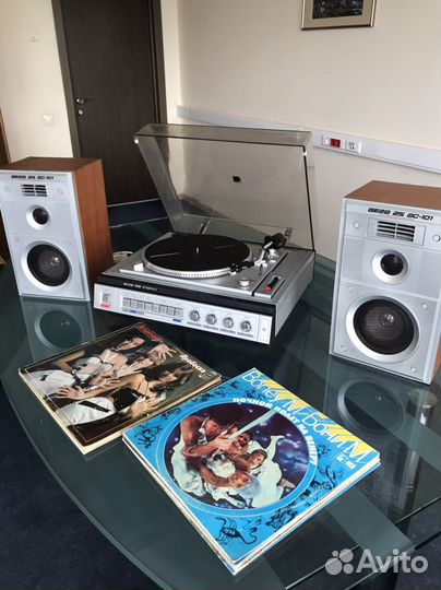 Проигрыватель винила Вега-109-стерео (в идеале )