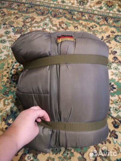 Армейкий спальный мешок бундесвер