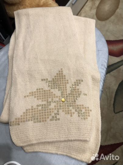 Комплект шапка, шарф, бу