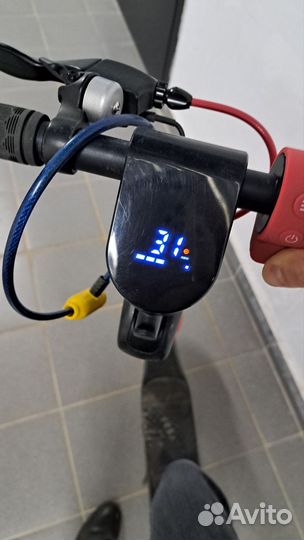 Электросамокат zaxboard