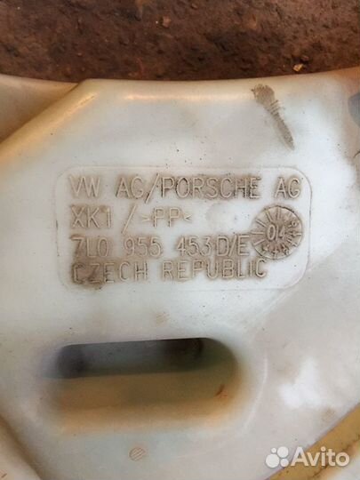 Бачок омывателя Cayenne 955/957