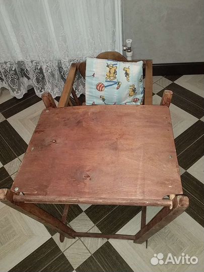 Стульчик для кормления