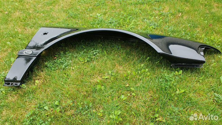 Крыло переднее правое на Audi A8 d2