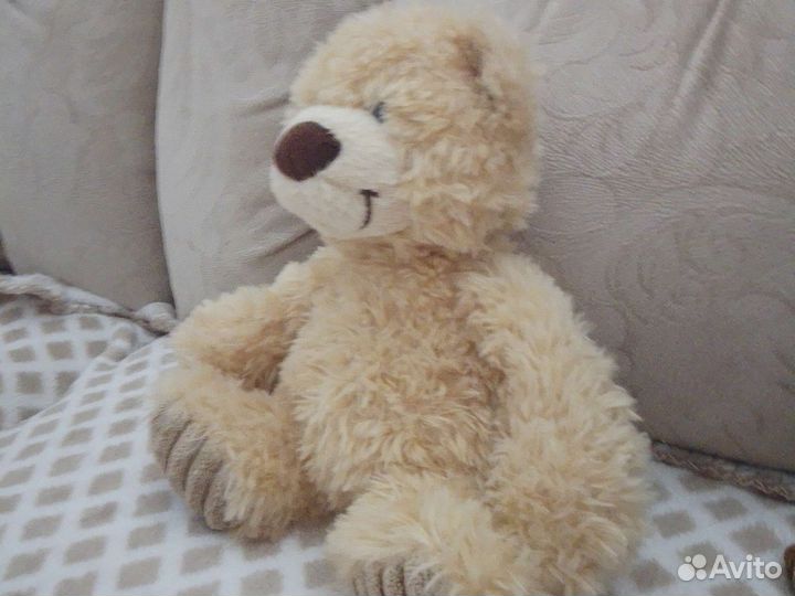 Плюшевый медведь