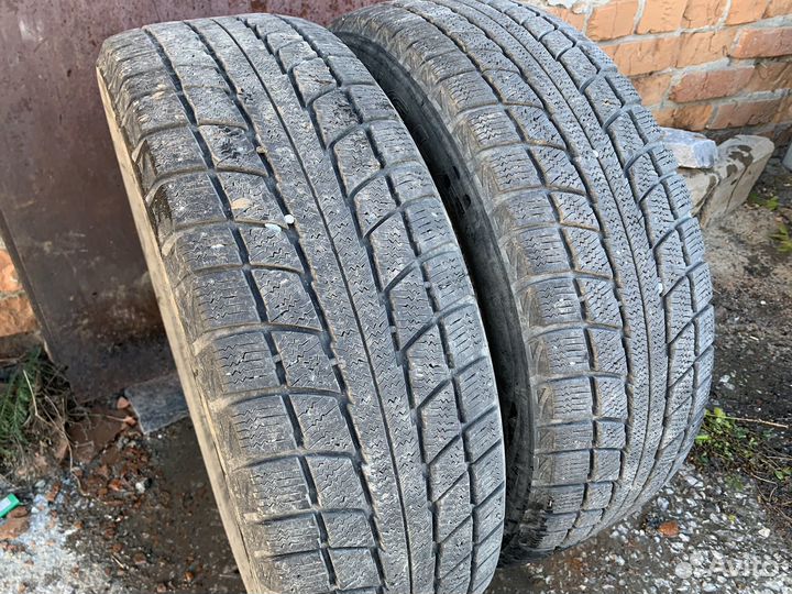 Triangle Snowlink PL02 215/60 R17