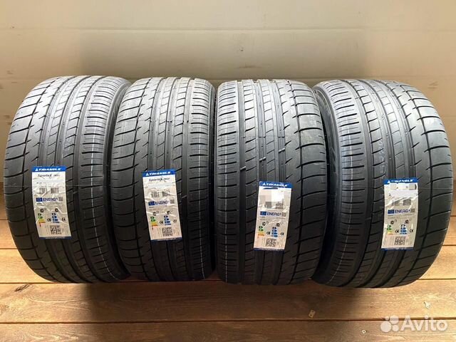 Triangle TH201 255/30 R20 и 225/35 R20 92Y