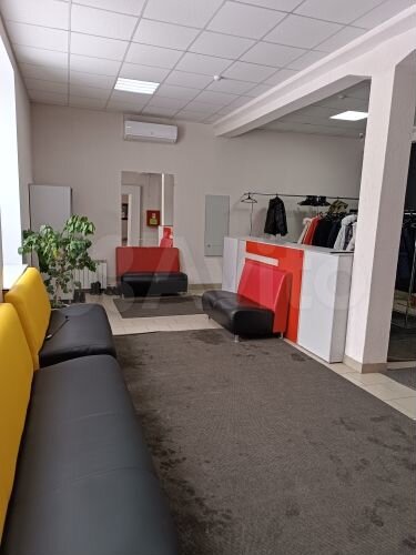 Свободного назначения, 2200 м²