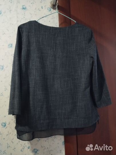 Костюм женский с юбкой 42 44 размер