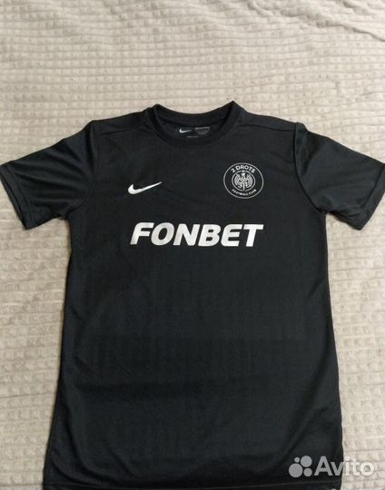 Футбольная футболка