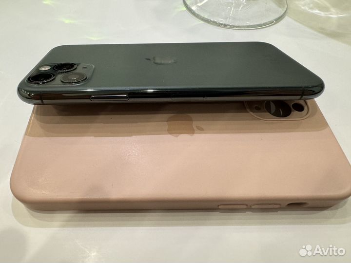 iPhone 11 Pro, 64 ГБ