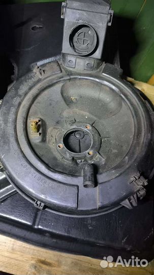 Корпус воздушного фильтра Audi 80B3 026129607H