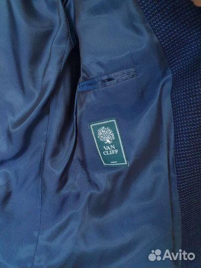 Пиджак для школы фирмы Van Cliff