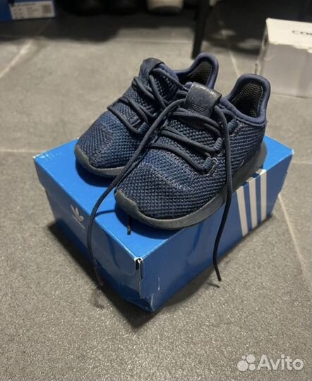 Кроссовки adidas оригинальные 20