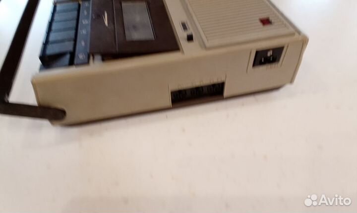 Кассетный магнитофон Весна 205-1 СССР