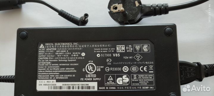 AC/DC adapter delta - ADP180HB B для ноутбука