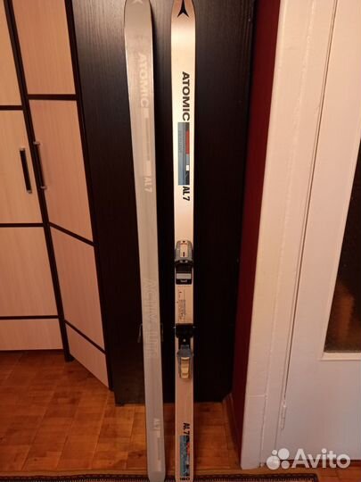Горные лыжи atomic