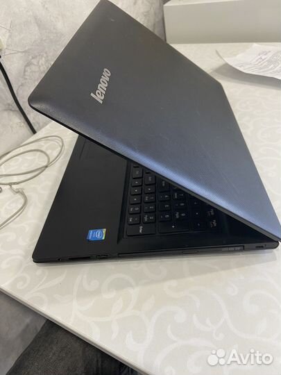 Ноутбук lenovo