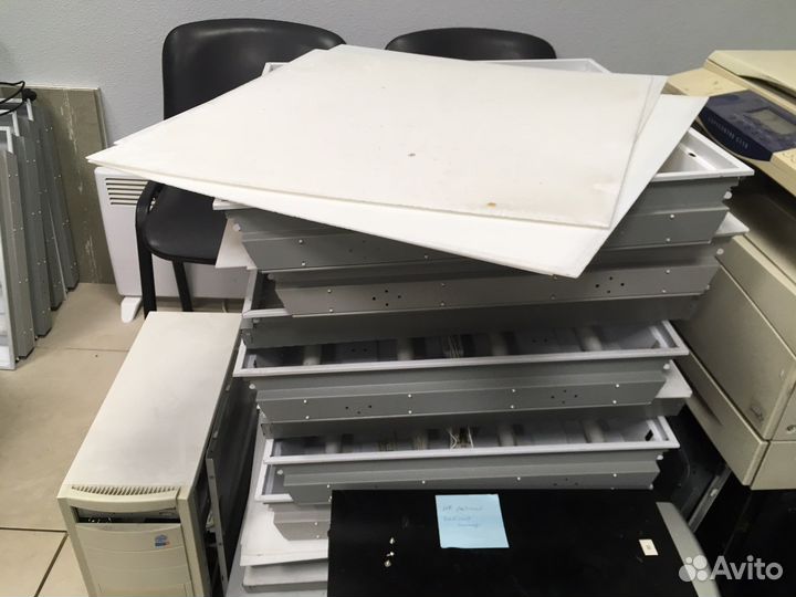 Светильник армстронг