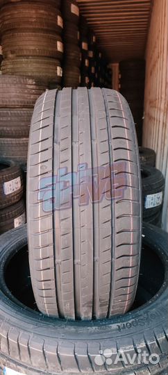 Triangle EffeXSport TH202 255/35 R20