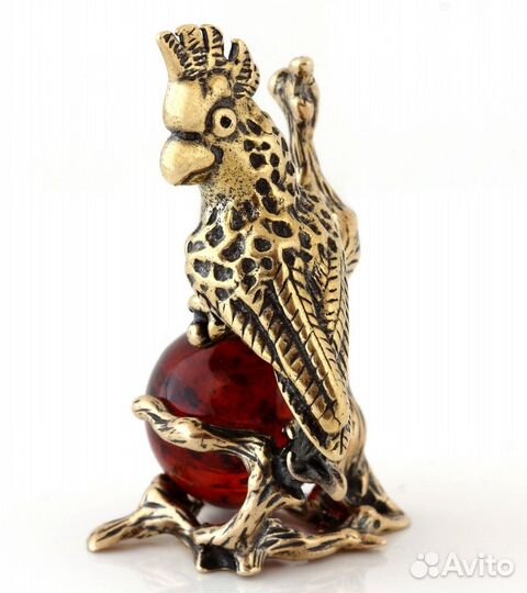 Миниатюрная статуэтка Попугай латунь янтарь 40 мм