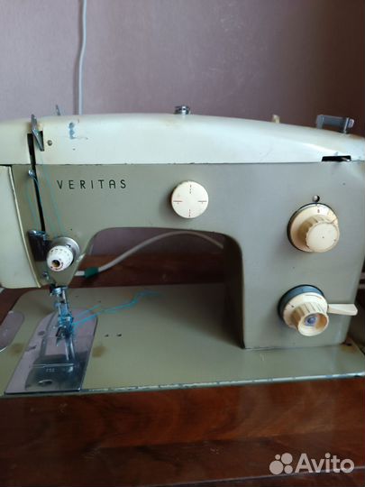 Швейная машинка Veritas