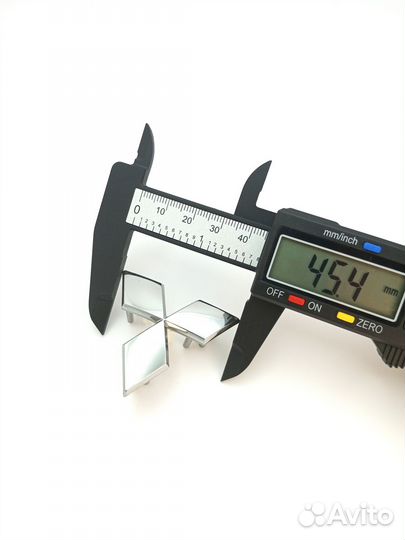 Эмблема руля Mitsubishi 45*45