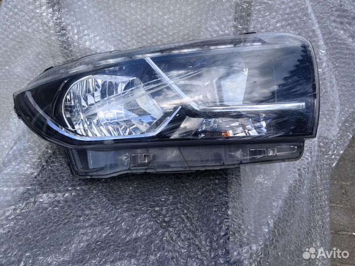 Фара LADA xray правая