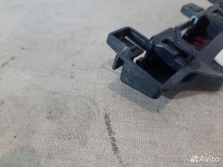 Кронштейн порога правый Bmw 335 F30 N55B30A-M230