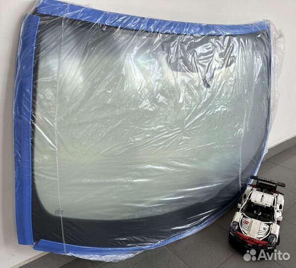 Стекло лобовое, Taycan