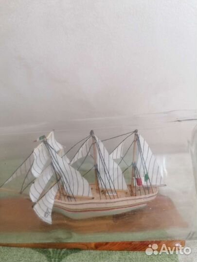 Корабль в бутылке