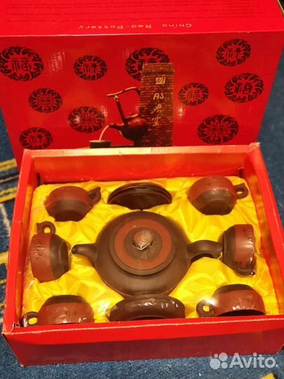 Чайный сервиз на 6 персон