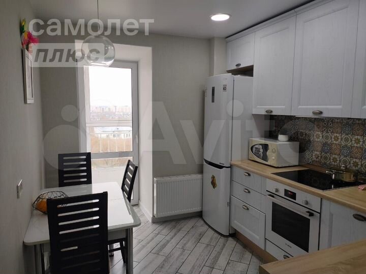 2-к. квартира, 48,3 м², 8/16 эт.