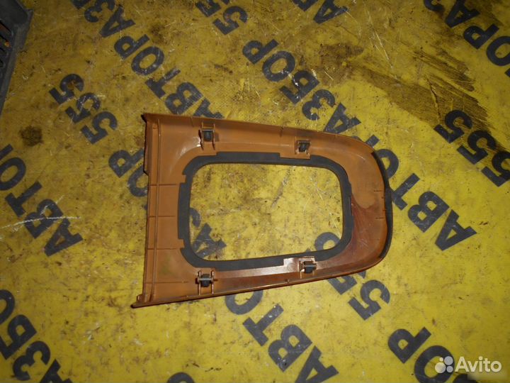 Консоль кпп Nissan Bluebird Sylphy