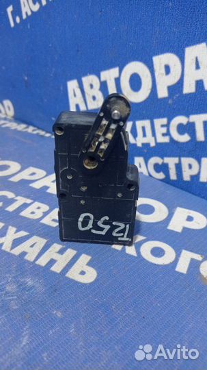 Моторчик заслонок отопителя Chevrolet Aveo T250