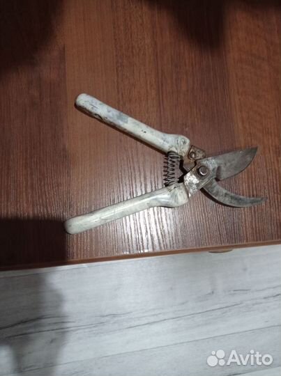 Секатор, профиль